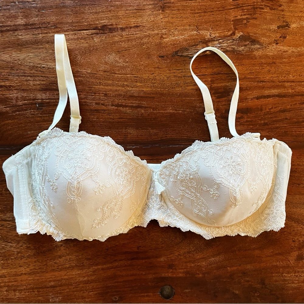 Ivette Novias Bridal Bra Soft White with Embroidery Changeable Straps Size 34 C